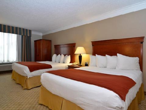 Baymont By Wyndham Madisonville Exterior photo